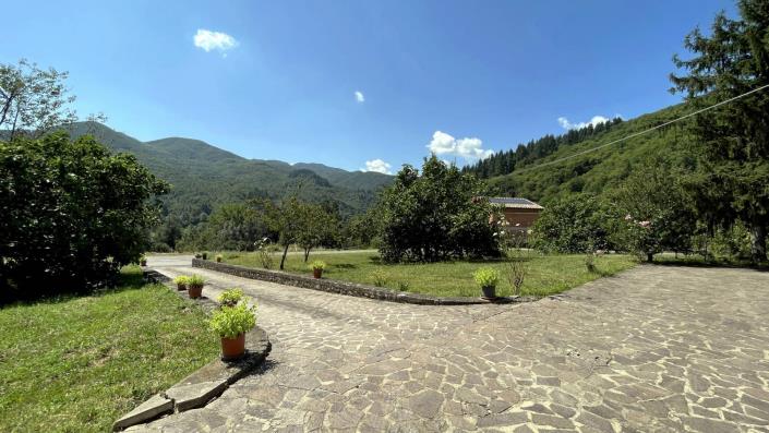 Image No.9-4 Bed Country House for sale