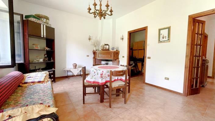 Image No.59-4 Bed Country House for sale