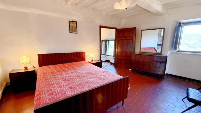 Image No.22-3 Bed Village House for sale