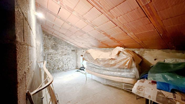 Image No.37-3 Bed Village House for sale