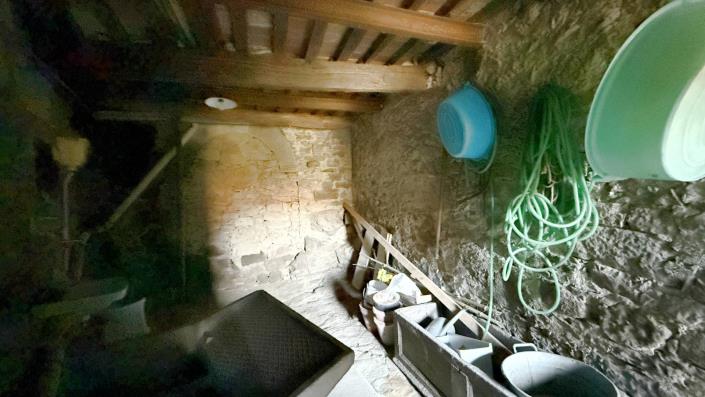 Image No.43-3 Bed Village House for sale