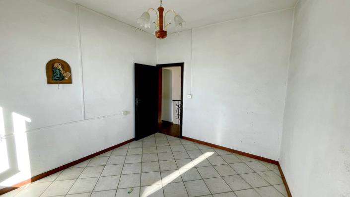 Image No.21-2 Bed Village House for sale