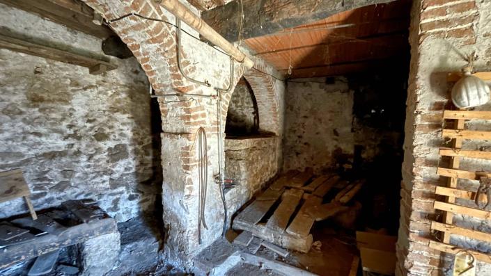 Image No.33-2 Bed Village House for sale