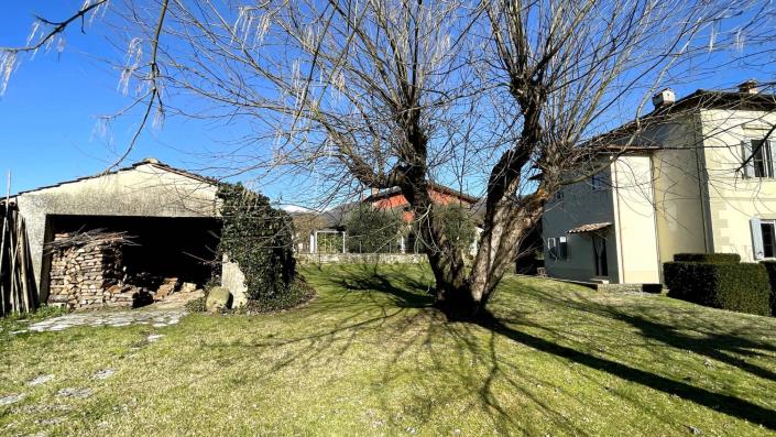 Image No.51-5 Bed Villa / Detached for sale