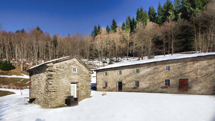 Image No.8-5 Bed Country House for sale