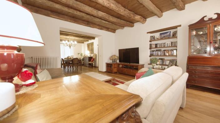 Image No.29-5 Bed Country House for sale