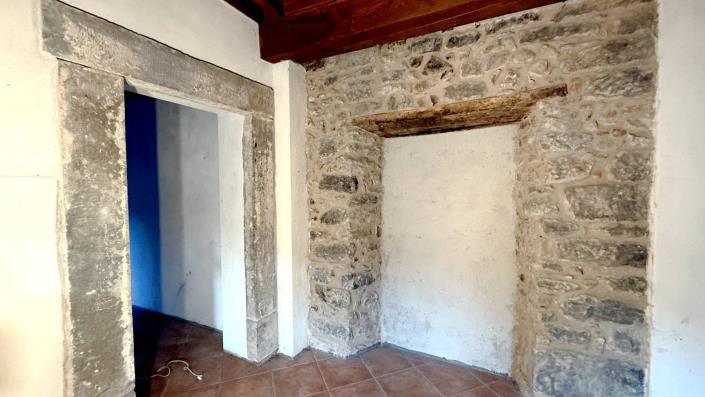 Image No.33-1 Bed Apartment for sale