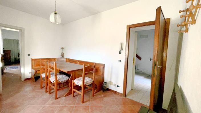 Image No.4-3 Bed Country Property for sale