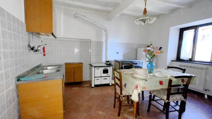 Image No.26-3 Bed Country Property for sale