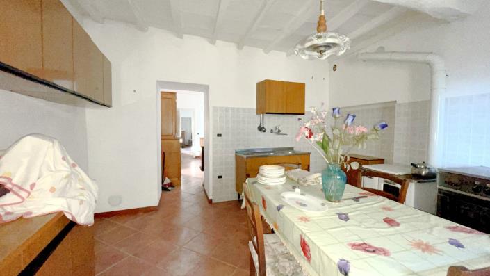 Image No.27-3 Bed Country Property for sale