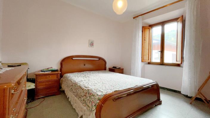 Image No.49-5 Bed Country Property for sale