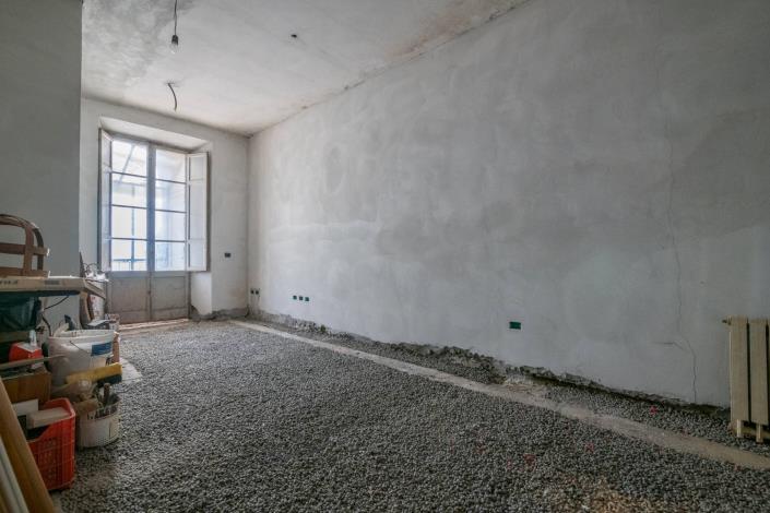 Image No.30-5 Bed Townhouse for sale