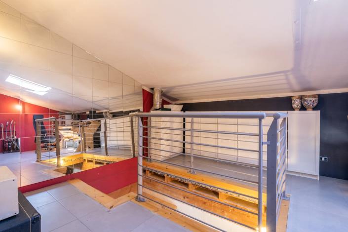 Image No.49-5 Bed Townhouse for sale