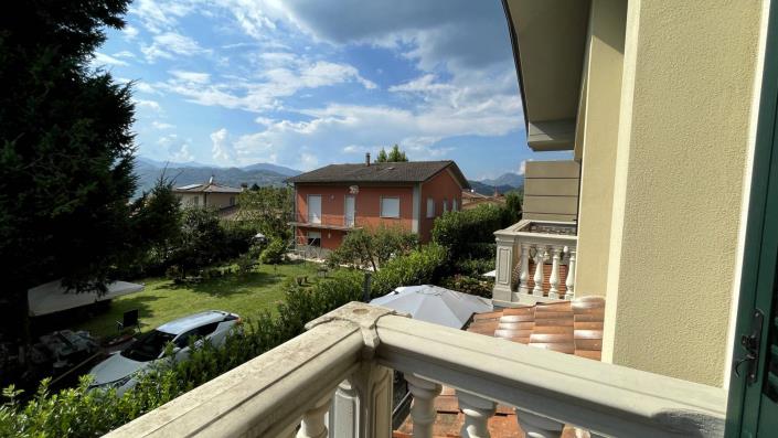 Image No.26-2 Bed Semi-Detached for sale