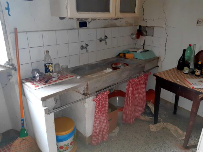 Image No.16-7 Bed Townhouse for sale