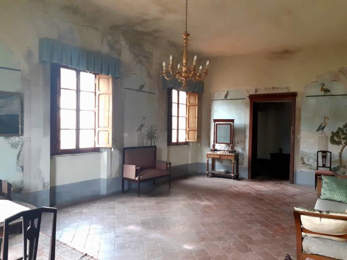 Image No.40-7 Bed Townhouse for sale