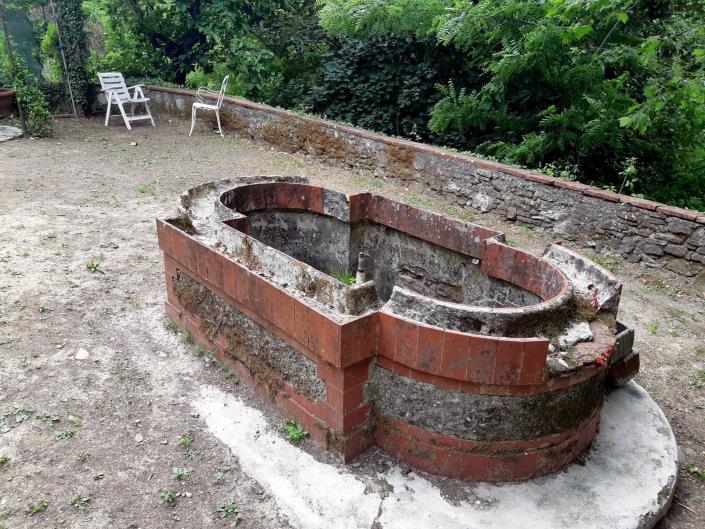 Image No.57-7 Bed Townhouse for sale