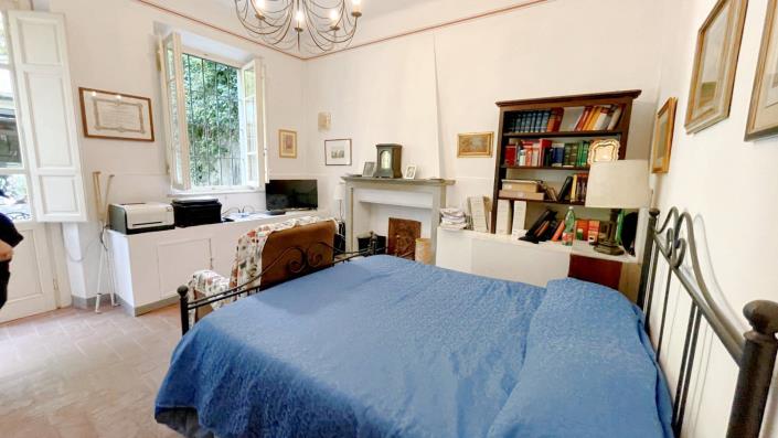 Image No.31-6 Bed Villa for sale