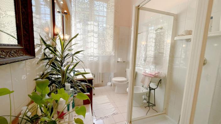 Image No.35-6 Bed Villa for sale