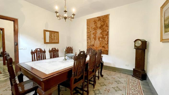 Image No.16-4 Bed Country Property for sale