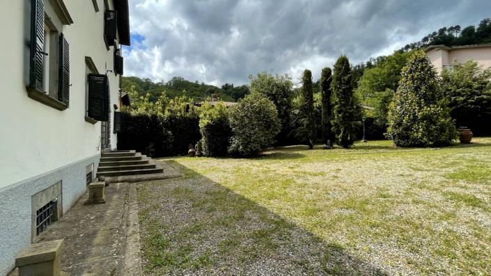 Image No.34-6 Bed Villa for sale