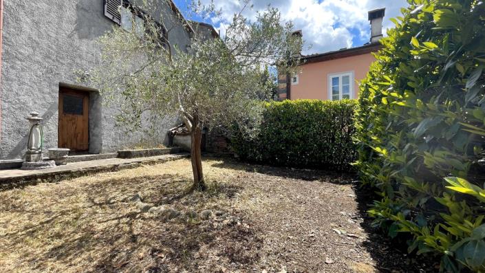 Image No.44-2 Bed Townhouse for sale