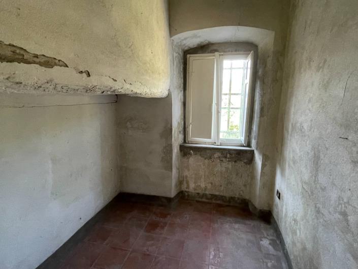 Image No.34-Maison de village de 3 chambres à vendre à Lucca