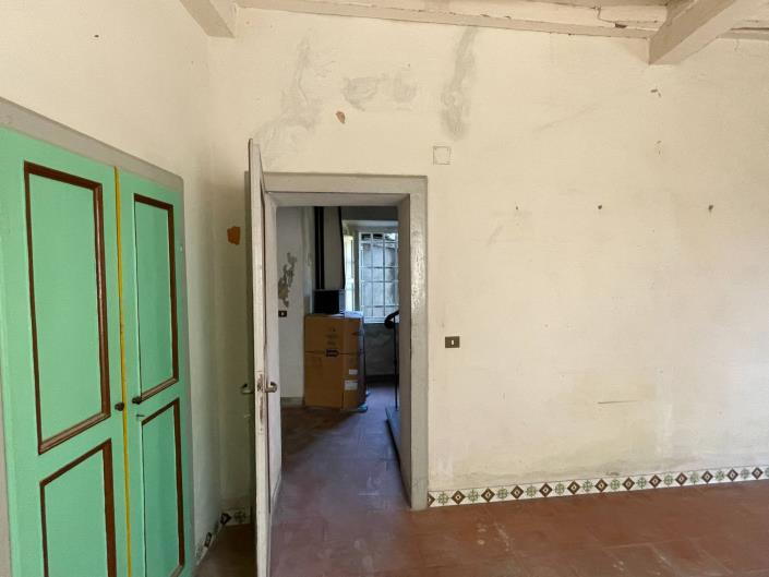 Image No.36-Maison de village de 3 chambres à vendre à Lucca