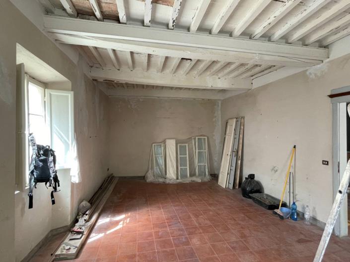 Image No.7-Maison de village de 3 chambres à vendre à Lucca