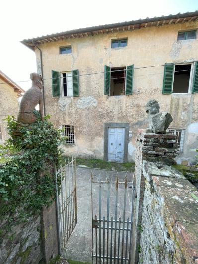 Image No.57-Maison de village de 3 chambres à vendre à Lucca