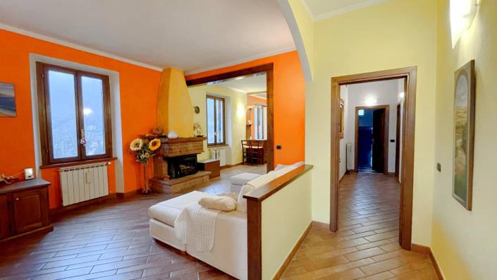 Image No.8-3 Bed Apartment for sale