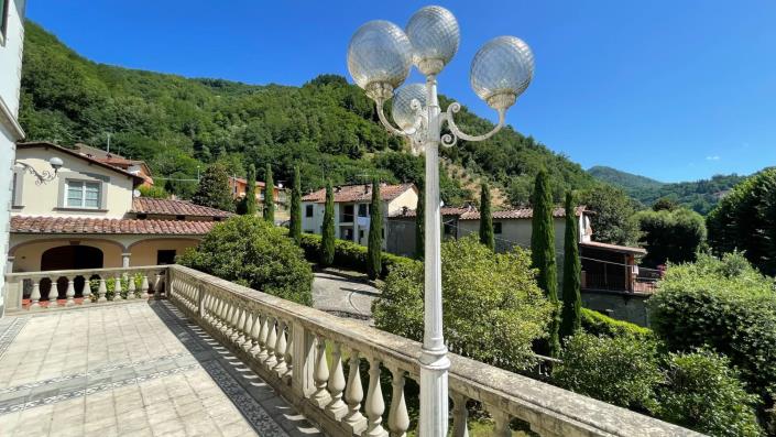 Image No.26-5 Bed Villa for sale