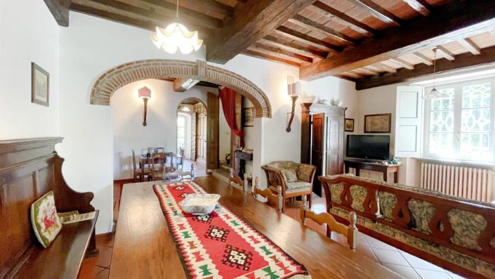 Image No.38-5 Bed Villa for sale