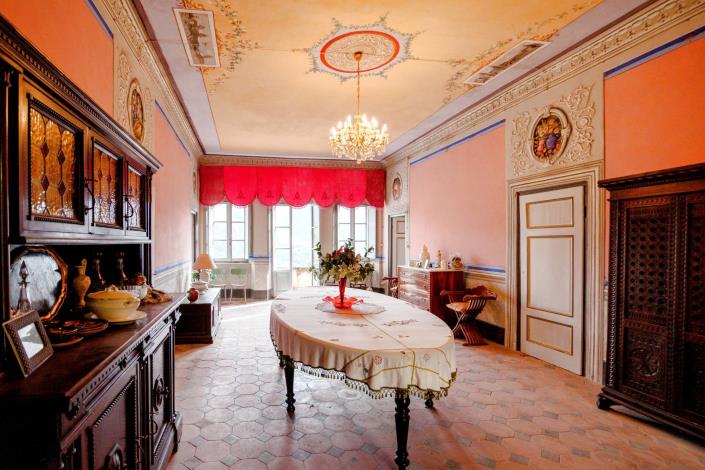 Image No.10-3 Bed Apartment for sale