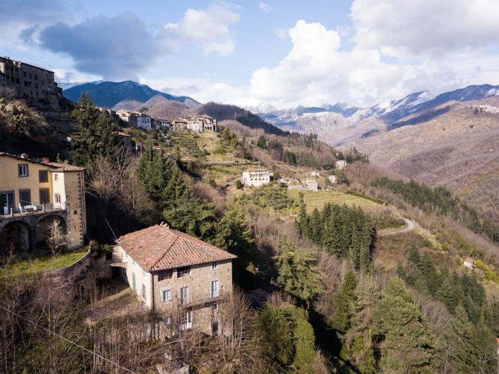 Image No.24-3 Bed Apartment for sale