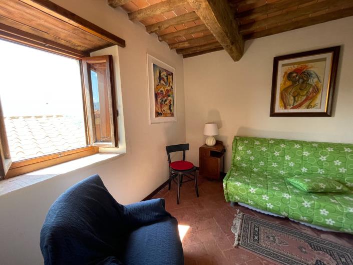 Image No.11-3 Bed Townhouse for sale