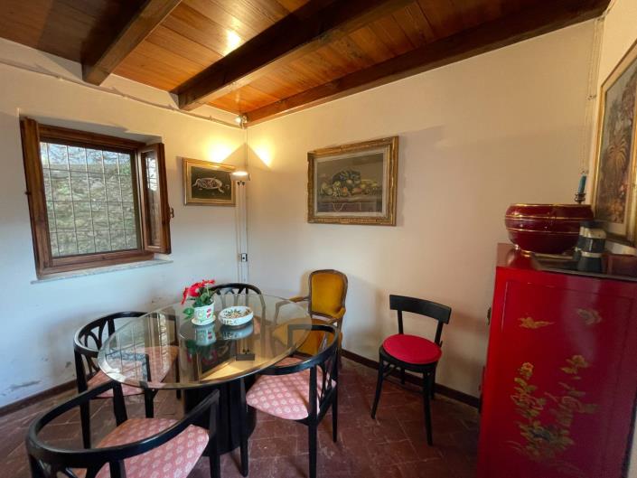 Image No.28-3 Bed Townhouse for sale