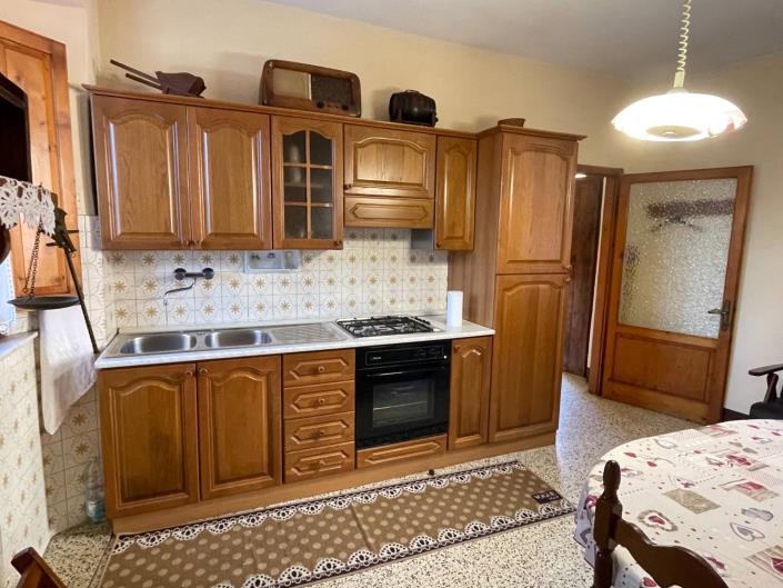 Image No.15-2 Bed Townhouse for sale