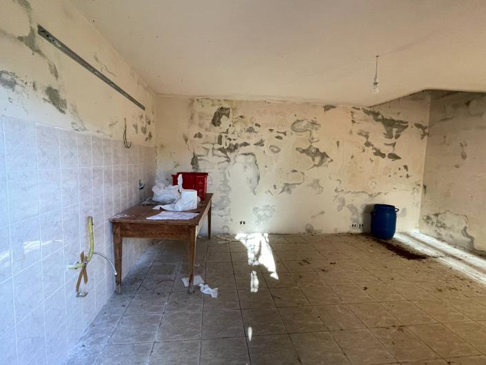 Image No.53-2 Bed Townhouse for sale