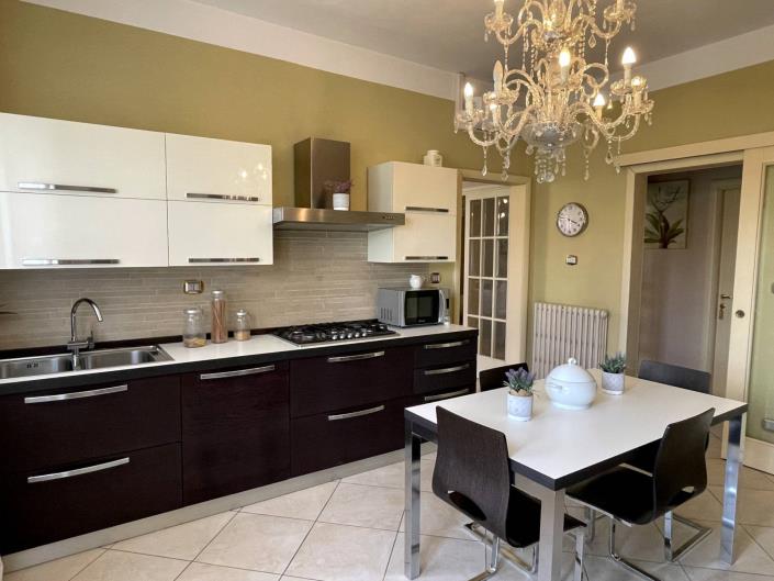 Image No.50-4 Bed Villa for sale