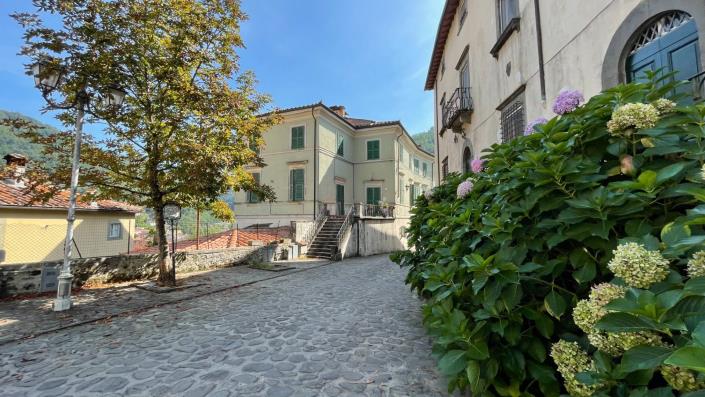 Image No.43-2 Bed Apartment for sale