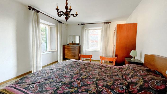 Image No.19-3 Bed Village House for sale