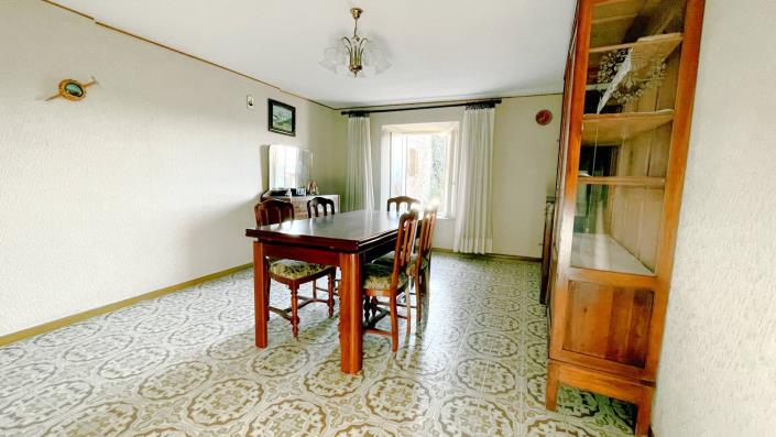 Image No.5-3 Bed Village House for sale