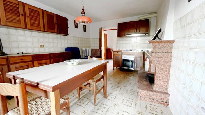 Image No.33-3 Bed Village House for sale