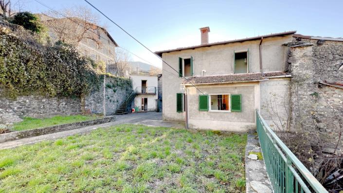 Image No.48-3 Bed Village House for sale