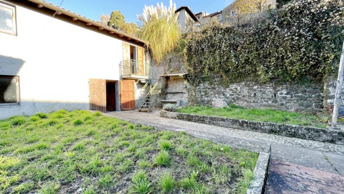 Image No.51-3 Bed Village House for sale