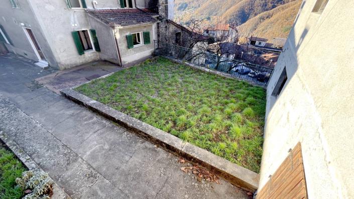 Image No.53-3 Bed Village House for sale