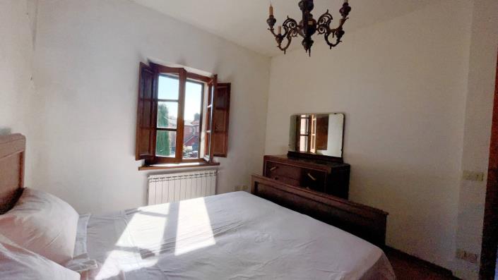 Image No.20-2 Bed Apartment for sale