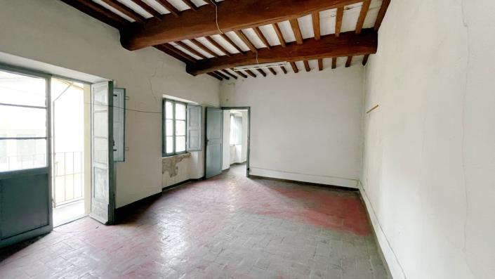 Image No.12-3 Bed Apartment for sale