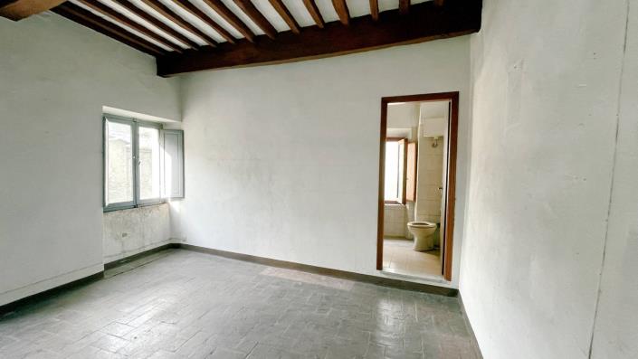 Image No.22-3 Bed Apartment for sale